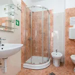 3 Bedroom Stunning In Appartement Medulin