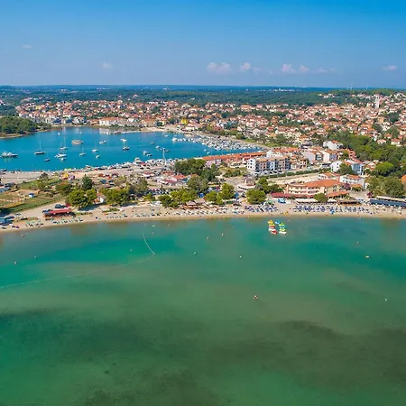 3 Bedroom Stunning In * Μεντουλίν
